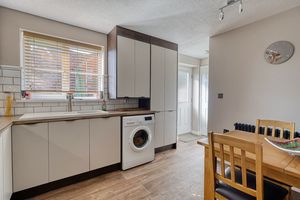 Kitchen/Diner- click for photo gallery